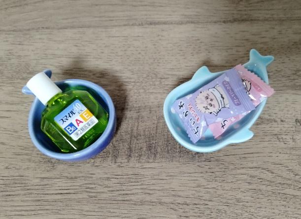 筆者撮影（セリア、ミニプレート ジンベイザメ・ミニボウル クジラ）