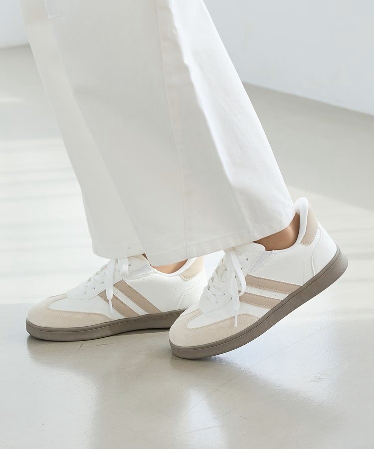 ハニーズ公式通販　シュッとインスニーカーの画像